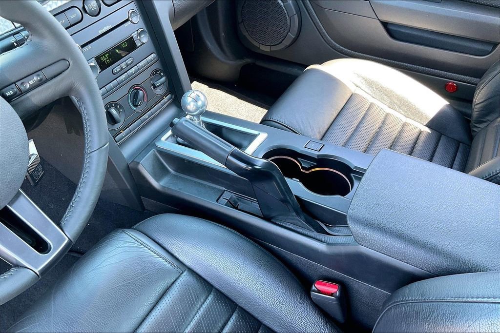 Used 2009 Ford Mustang GT RWD image 14
