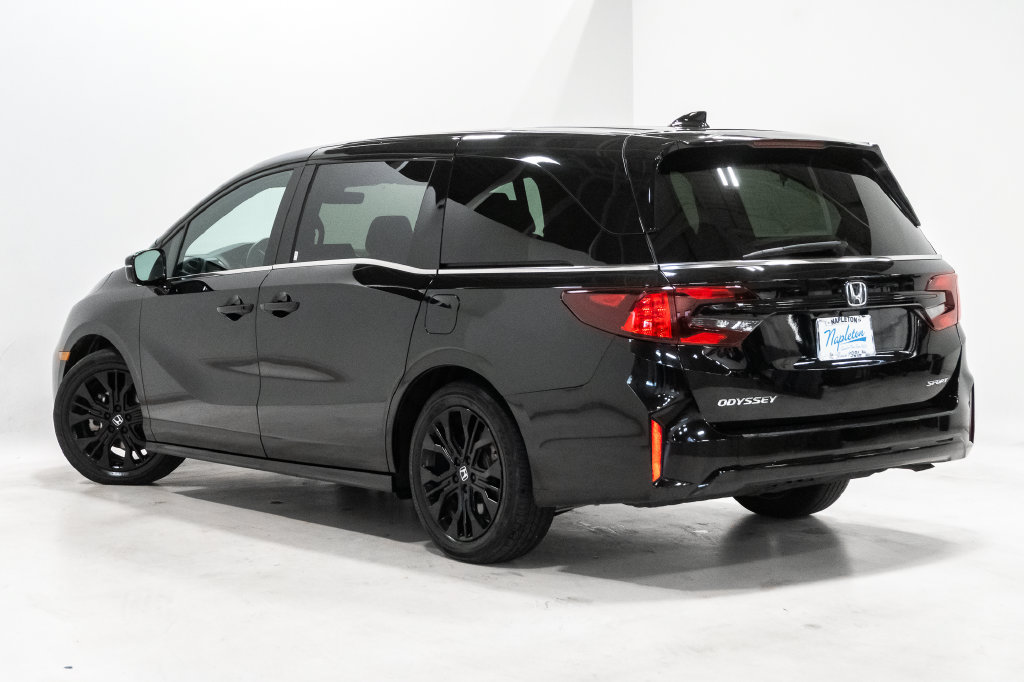 Used 2025 Honda Odyssey Sport-L image 27
