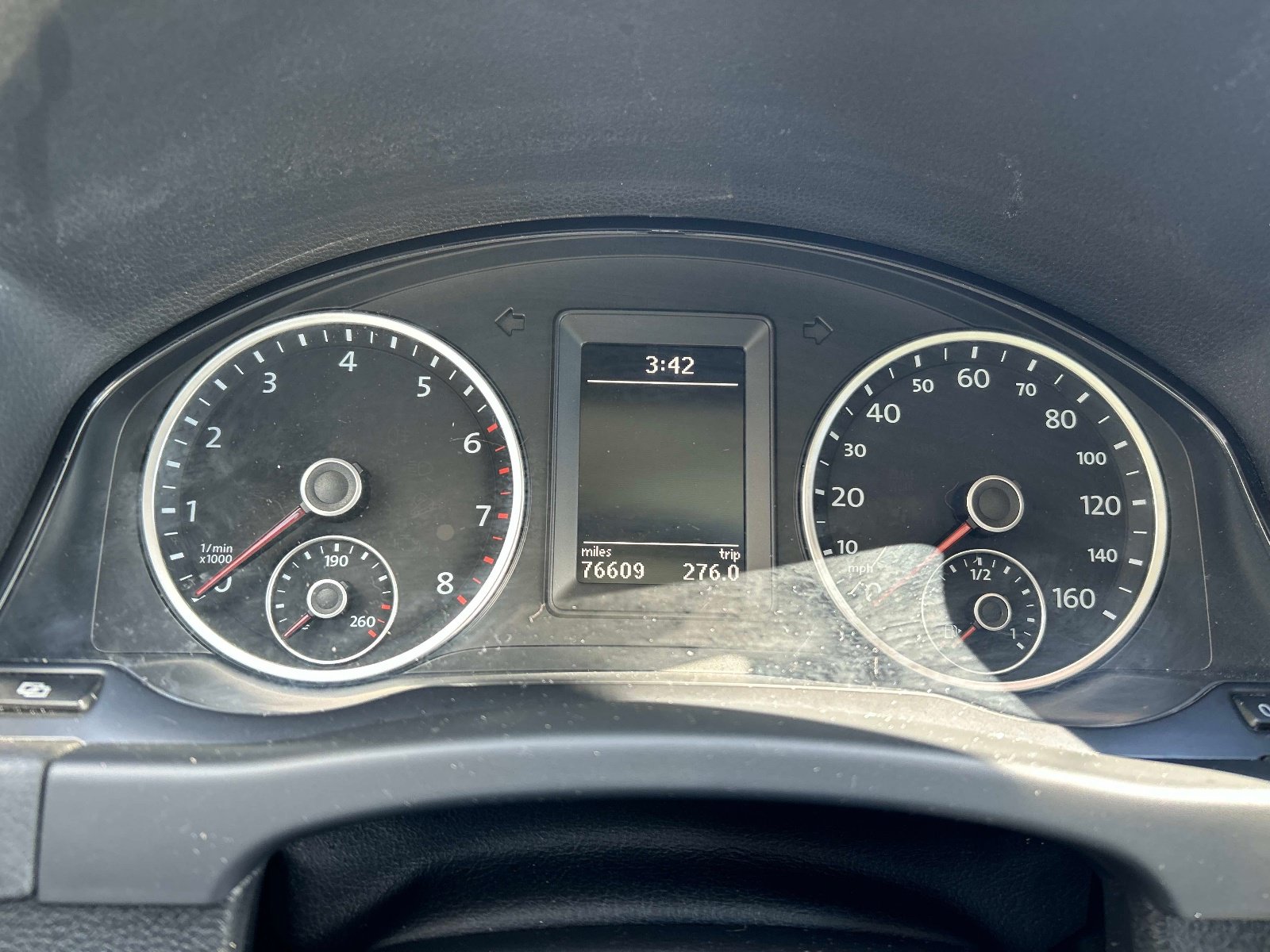 Used 2012 Volkswagen Tiguan S AWD/4WD image 26