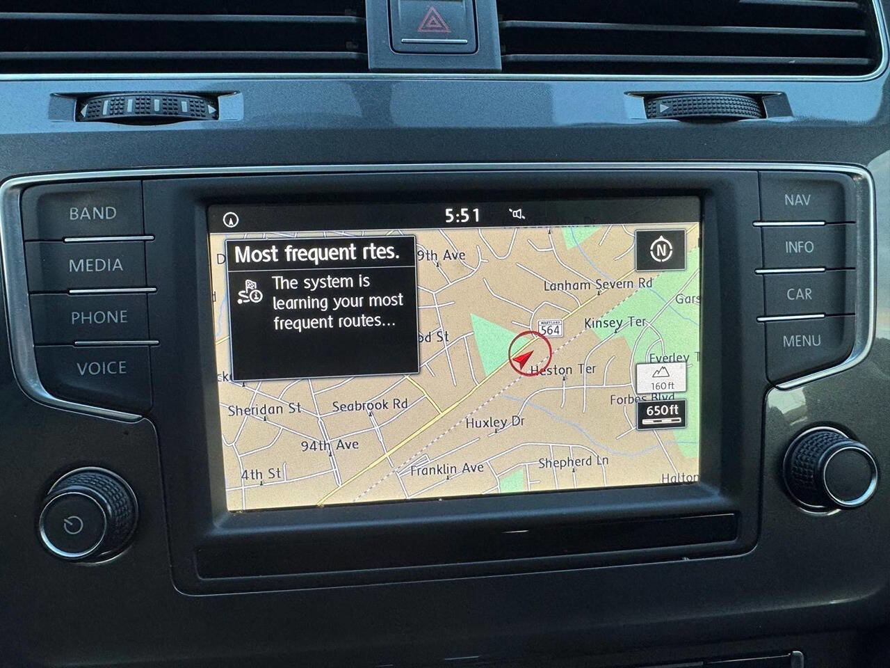 Used 2017 Volkswagen Golf Alltrack SE image 24