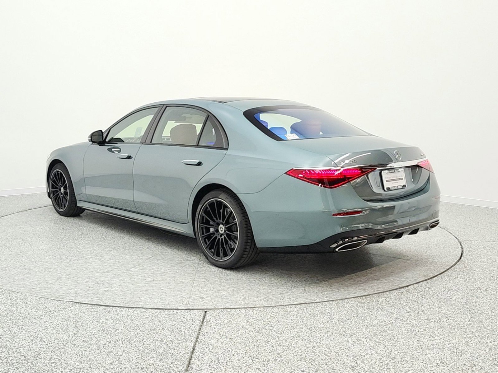 New 2026 Mercedes-Benz S 500 4MATIC image 7