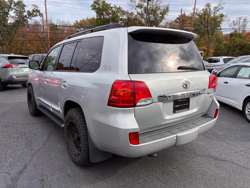 Used 2013 Toyota Land Cruiser AWD/4WD image 5