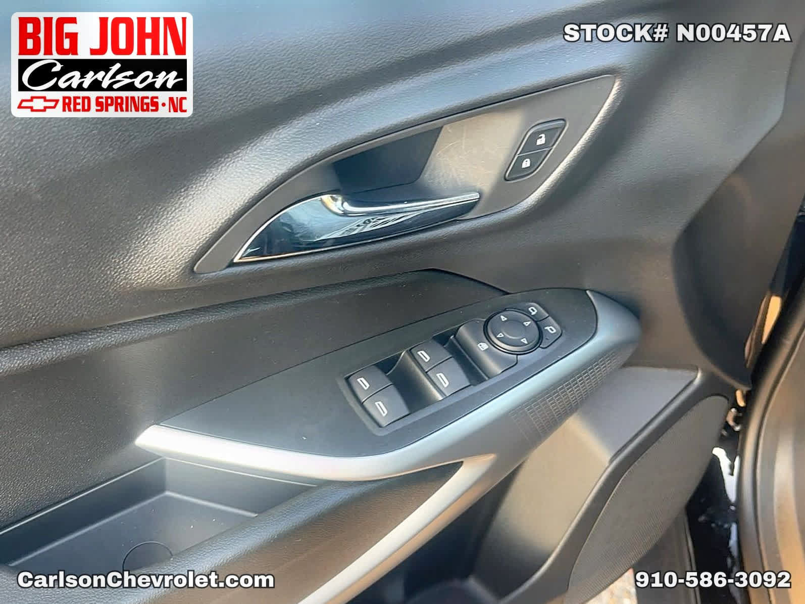Used 2026 Chevrolet Trax LS FWD image 34
