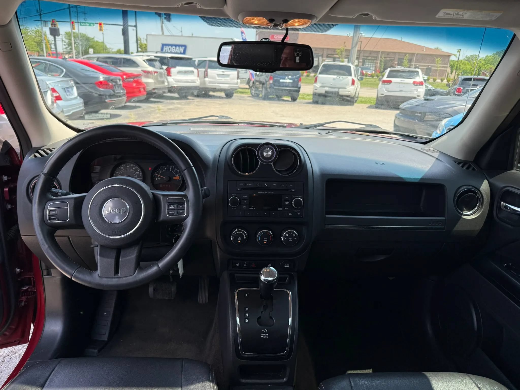 Used 2016 Jeep Patriot High Altitude AWD/4WD image 17