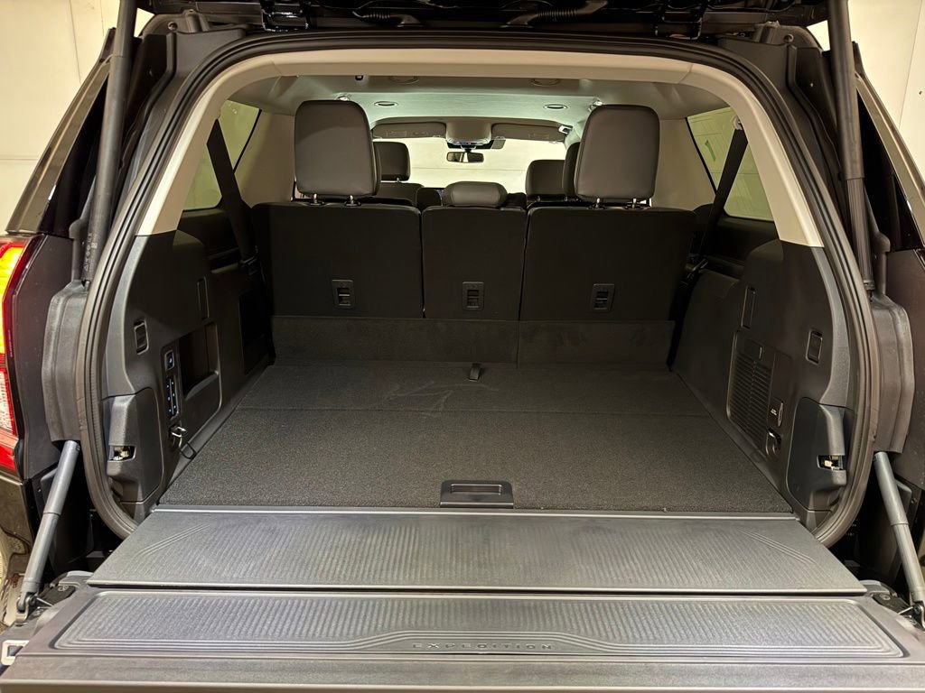New 2026 Ford Expedition Max Active image 35