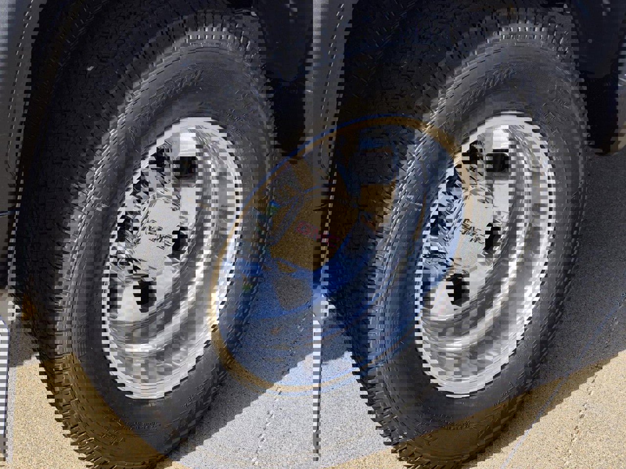 New 2026 GMC Sierra 3500 SLT w/ Texas SLT Premium Package AWD/4WD image 5