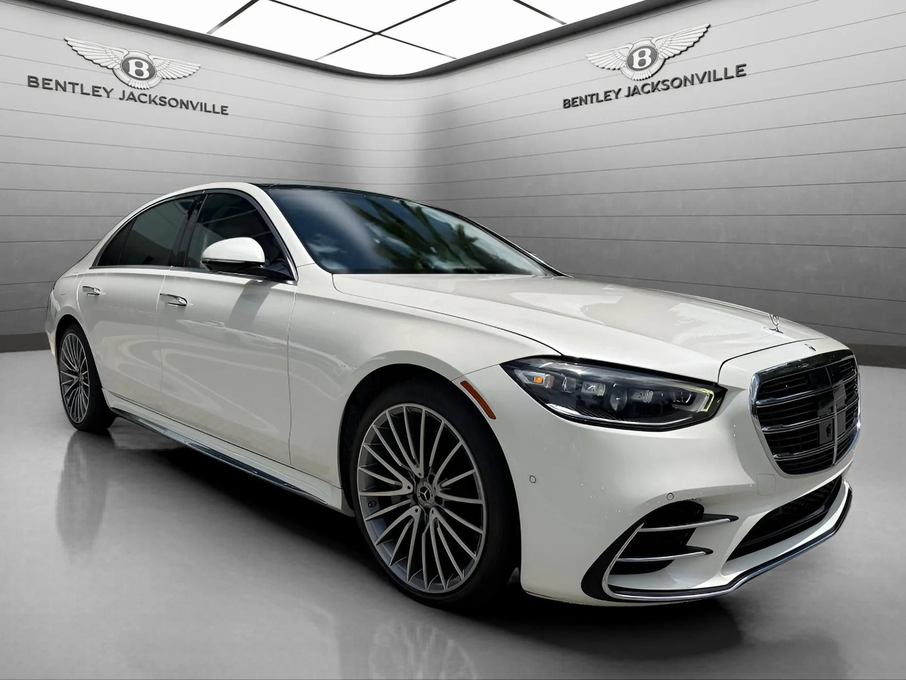 Used 2023 Mercedes-Benz S 500 4MATIC image 10