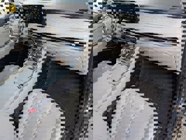 Used 2023 Hyundai Palisade Calligraphy image 19