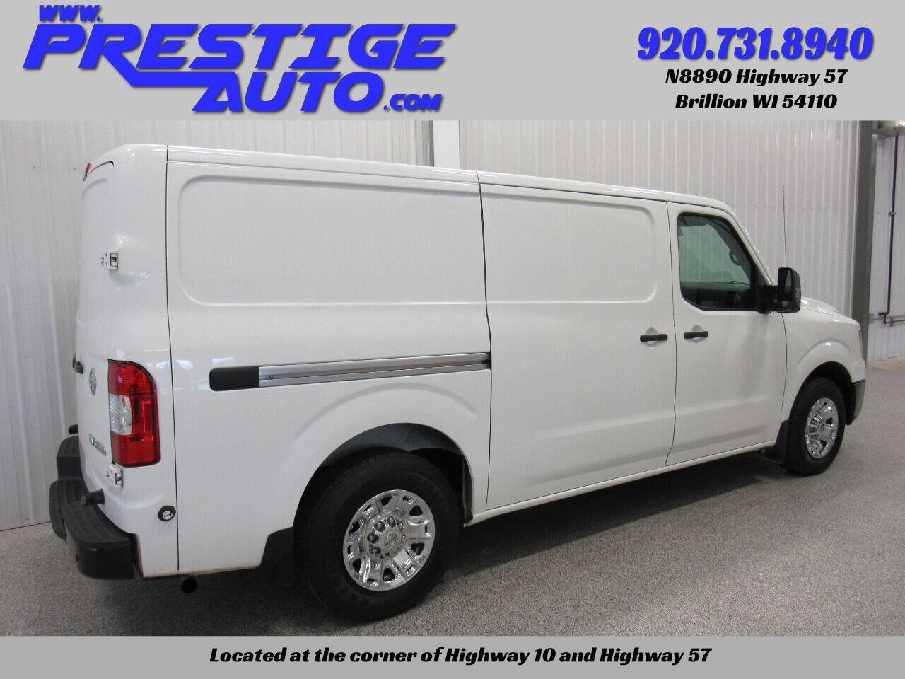 Used 2017 Nissan NV 3500 SV w/ Technology Package image 4