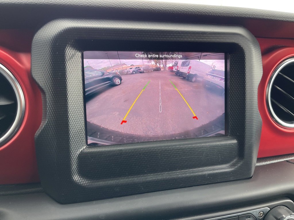 Used 2021 Jeep Wrangler Unlimited Rubicon w/ Steel Bumper Group image 11