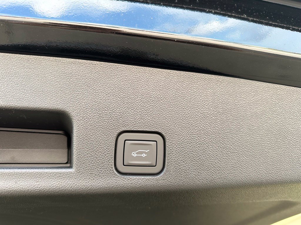 New 2026 Buick Enclave Avenir w/ Super Cruise Package FWD image 34