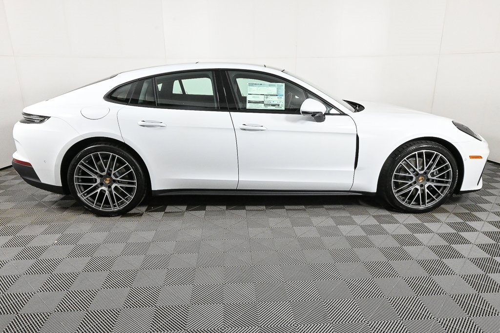 New 2026 Porsche Panamera image 29