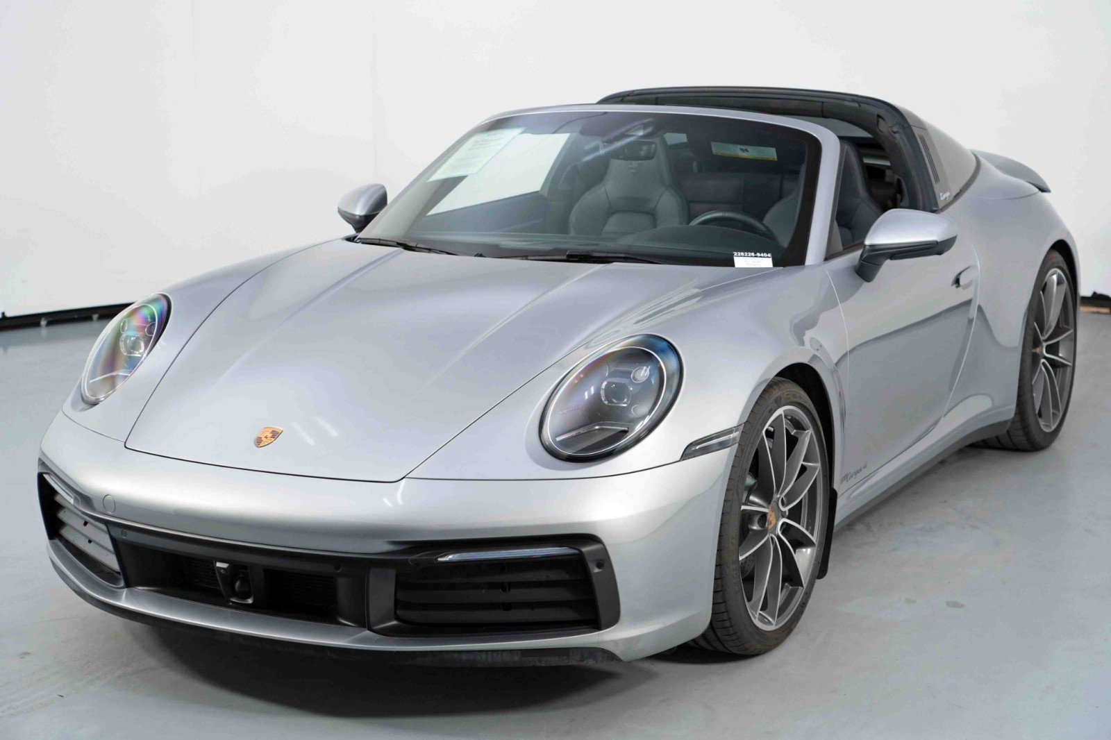 Used 2024 Porsche 911 Targa 4 w/ Premium Package image 44