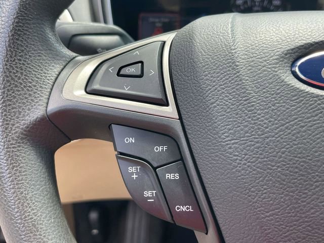 Used 2016 Ford Fusion SE FWD image 35