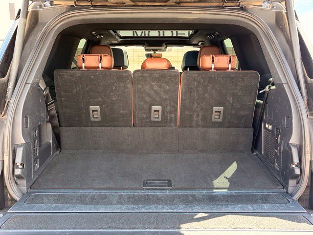 Used 2025 Lincoln Navigator Reserve AWD/4WD image 18