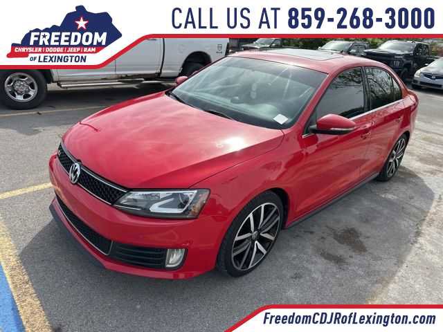 Used 2013 Volkswagen Jetta GLI Autobahn FWD image 1