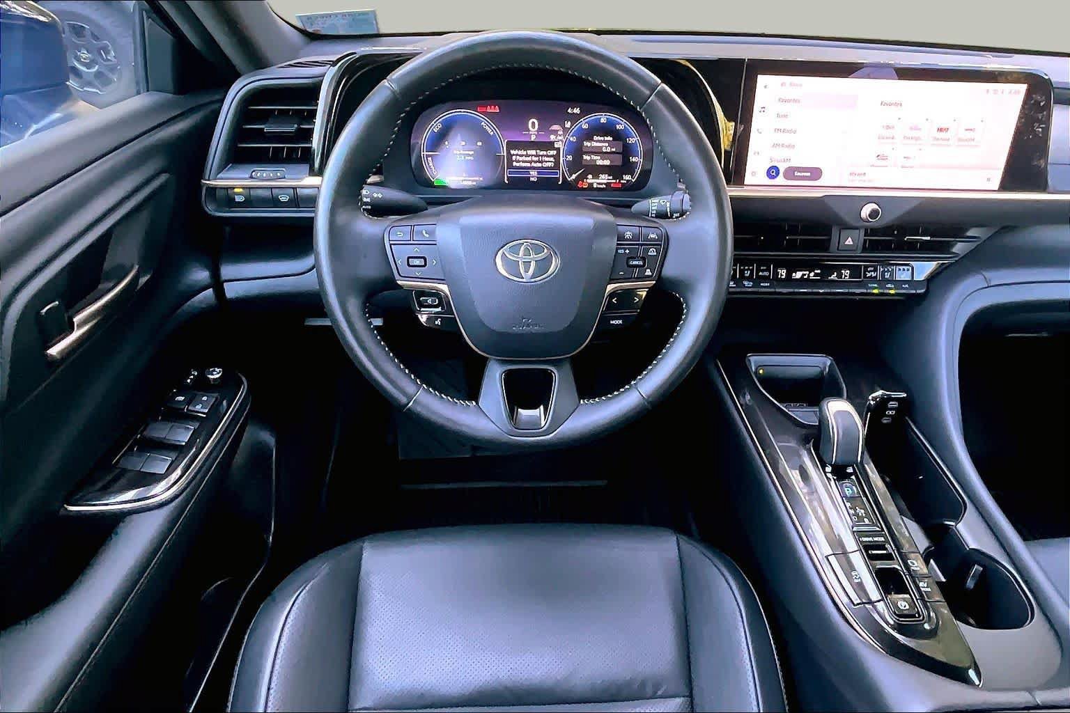 Used 2026 Toyota Crown AWD/4WD image 6