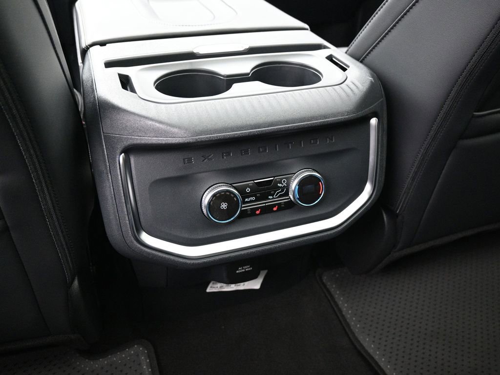 New 2025 Ford Expedition Max Platinum w/ Stealth Appearance Package image 27