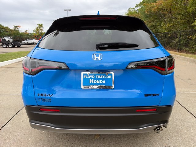 New 2027 Honda HR-V Sport image 4