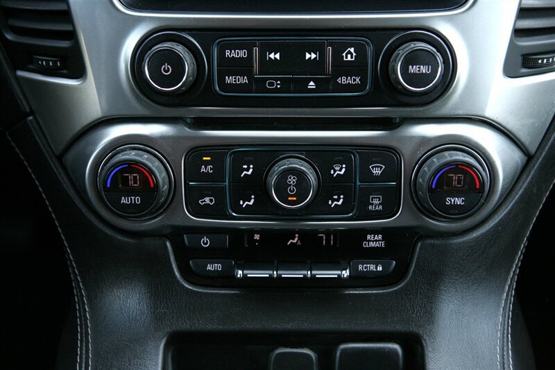 Used 2020 Chevrolet Suburban LS RWD image 26