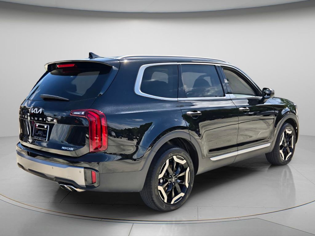 Used 2025 Kia Telluride S FWD image 6