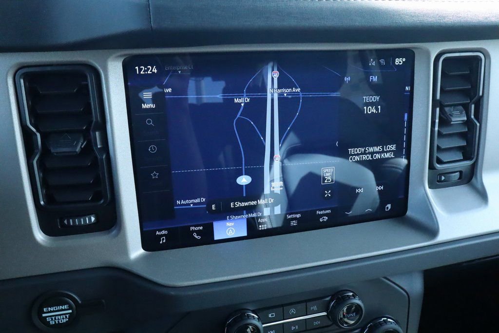 New 2025 Ford Bronco Outer Banks image 7