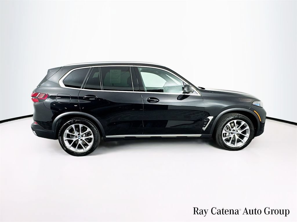 Used 2026 BMW X5 xDrive40i w/ Climate Comfort Package AWD/4WD image 8