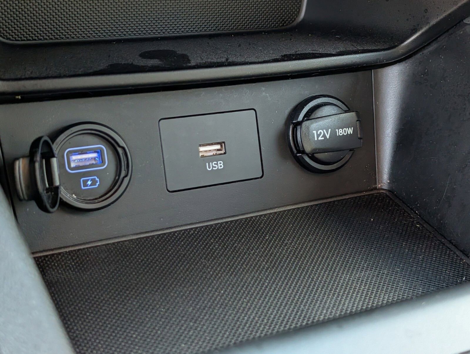 Used 2022 Hyundai Kona SEL image 9