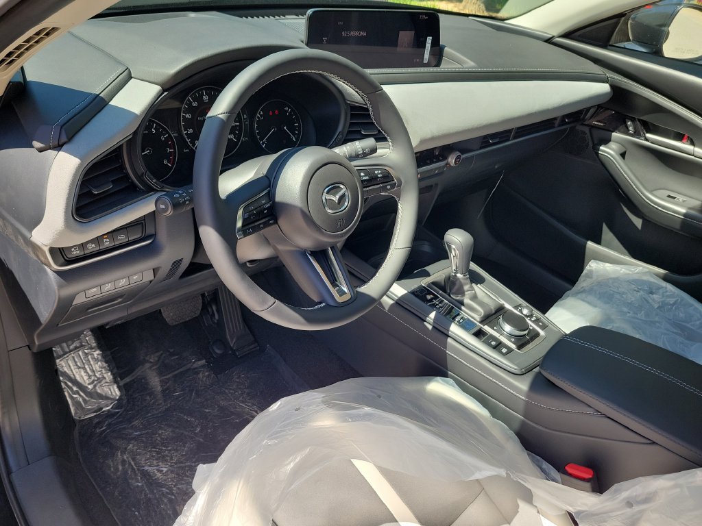 New 2026 MAZDA CX-30 2.5 Turbo Aire Edition AWD/4WD image 16