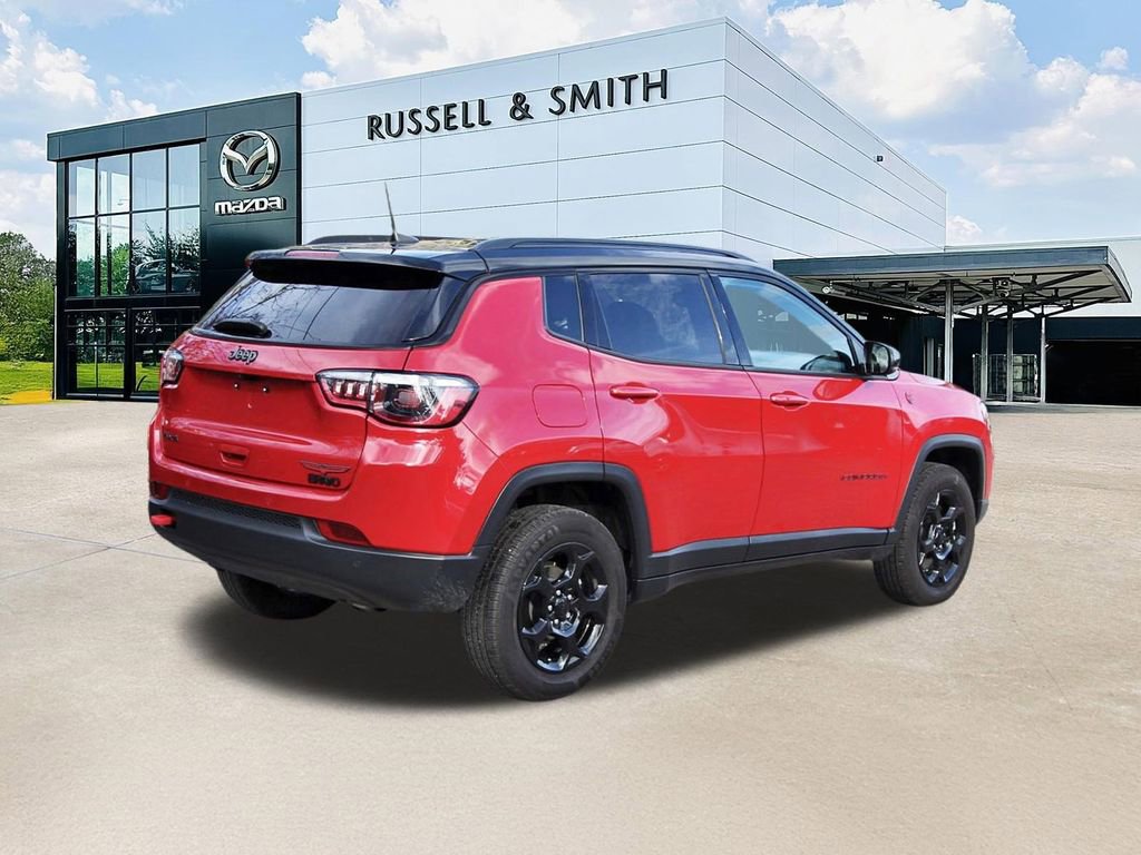 Used 2023 Jeep Compass Trailhawk AWD/4WD image 4