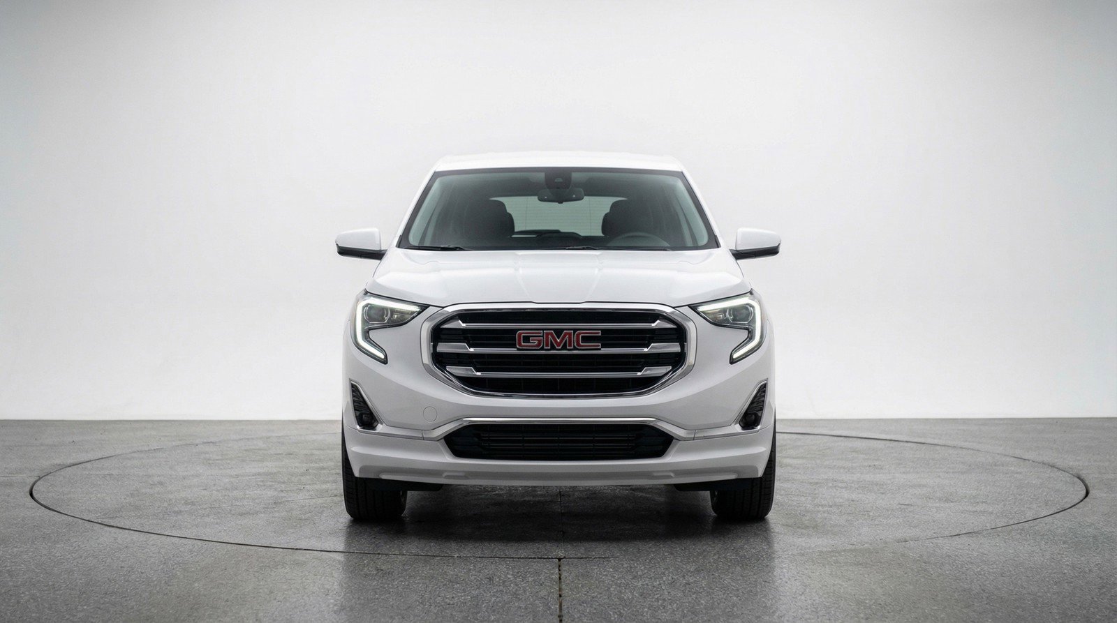 Used 2024 GMC Terrain SLE FWD image 2