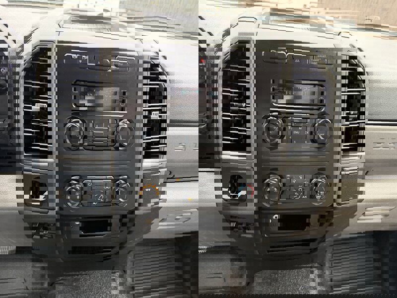 Used 2018 Ford F450 XL image 28