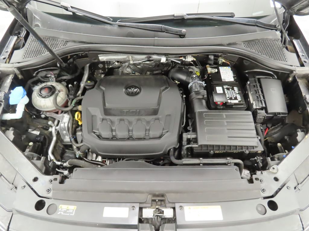 Used 2021 Volkswagen Tiguan S image 29