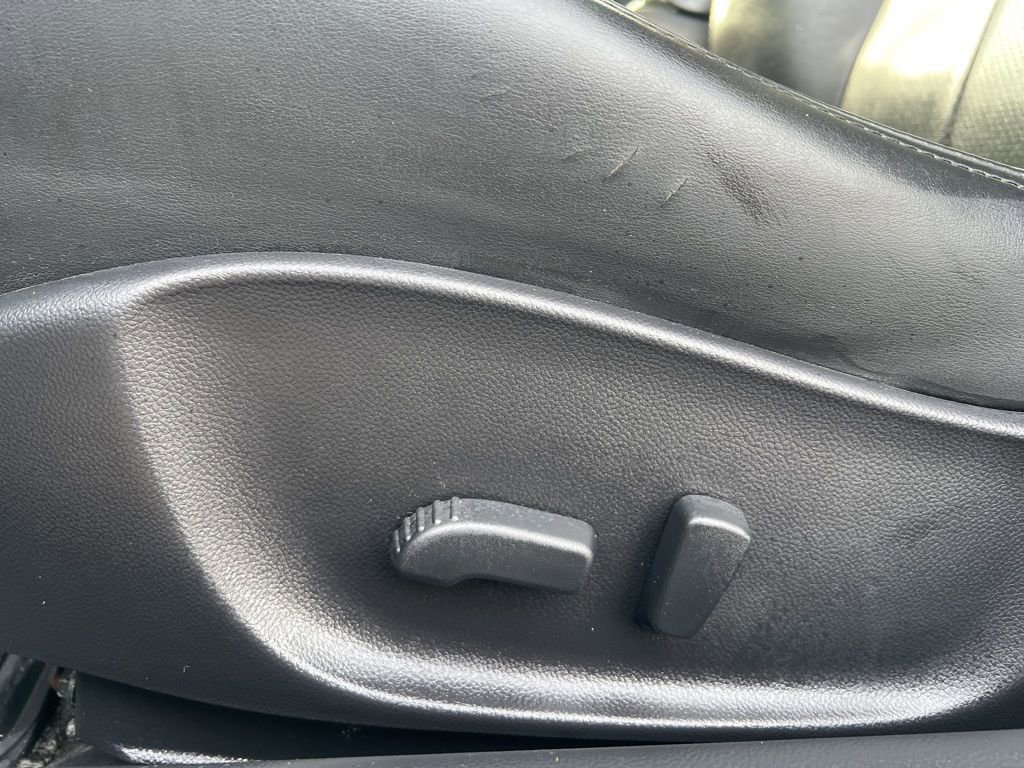 Used 2012 INFINITI G25 x image 9