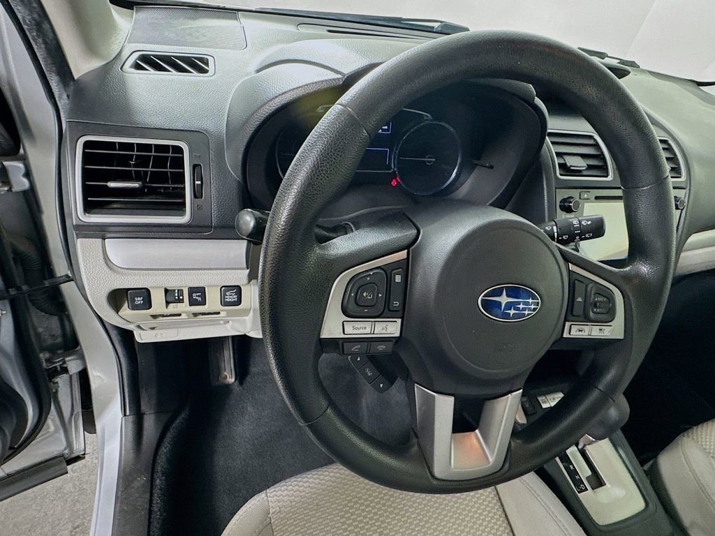 Used 2018 Subaru Forester 2.5i Premium image 11