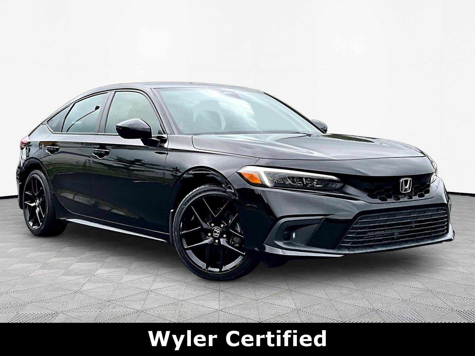 Used 2023 Honda Civic Sport image 3