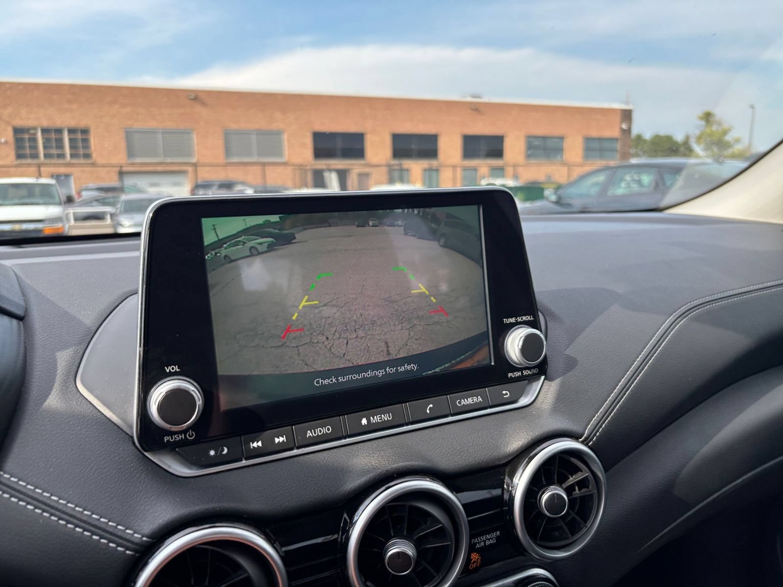 Used 2025 Nissan Sentra SV FWD image 21