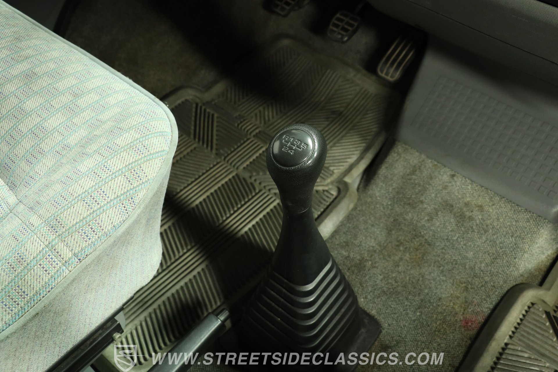 Used 1992 Volkswagen Eurovan Camper FWD image 35