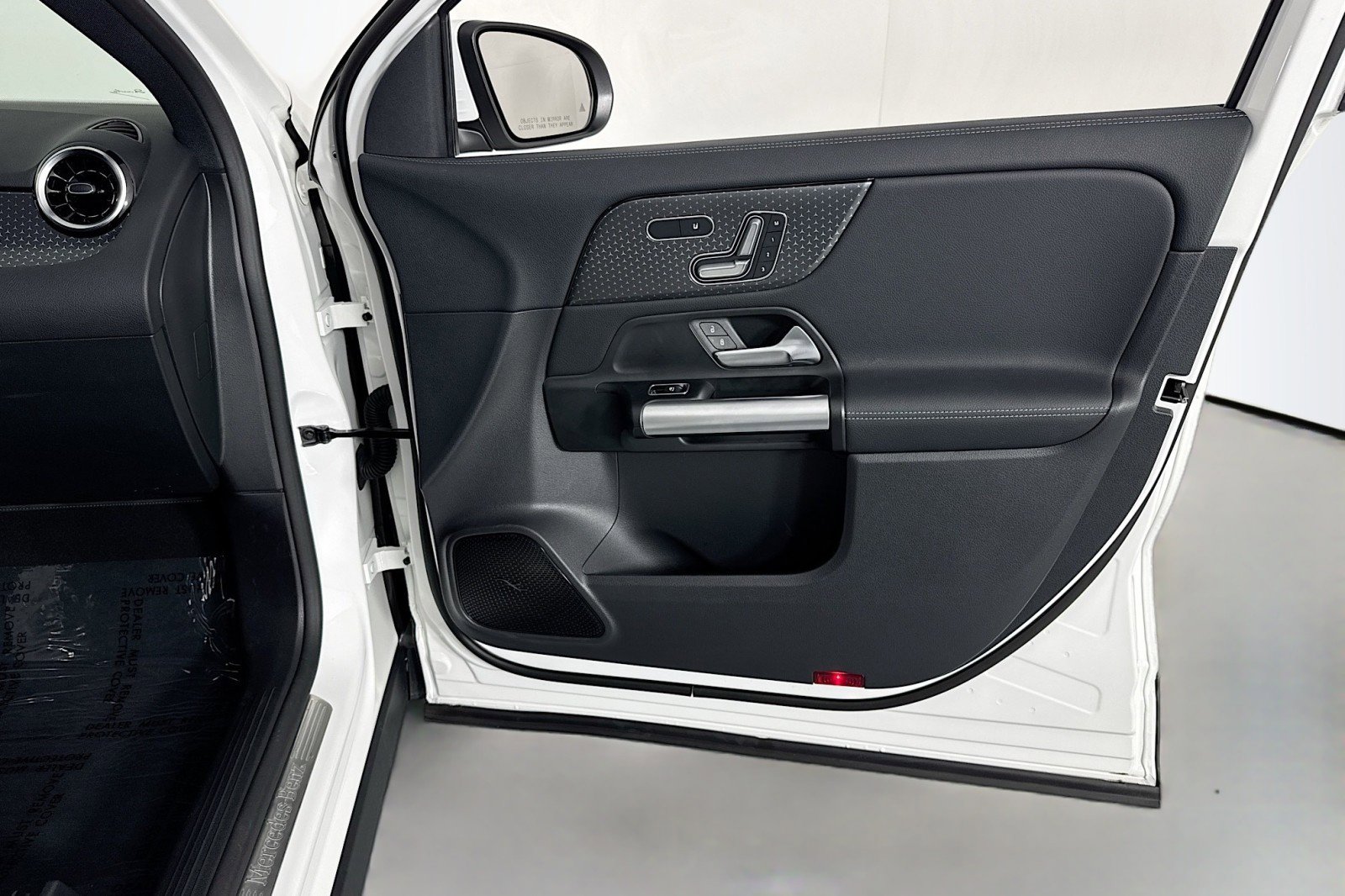 Certified 2026 Mercedes-Benz GLA 250 image 24