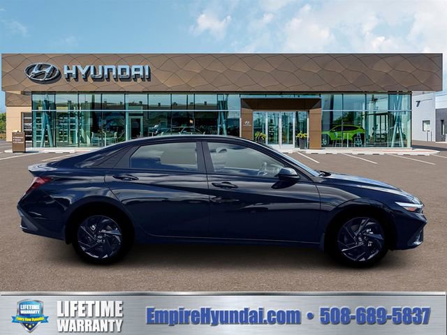 New 2026 Hyundai Elantra Sport FWD image 9
