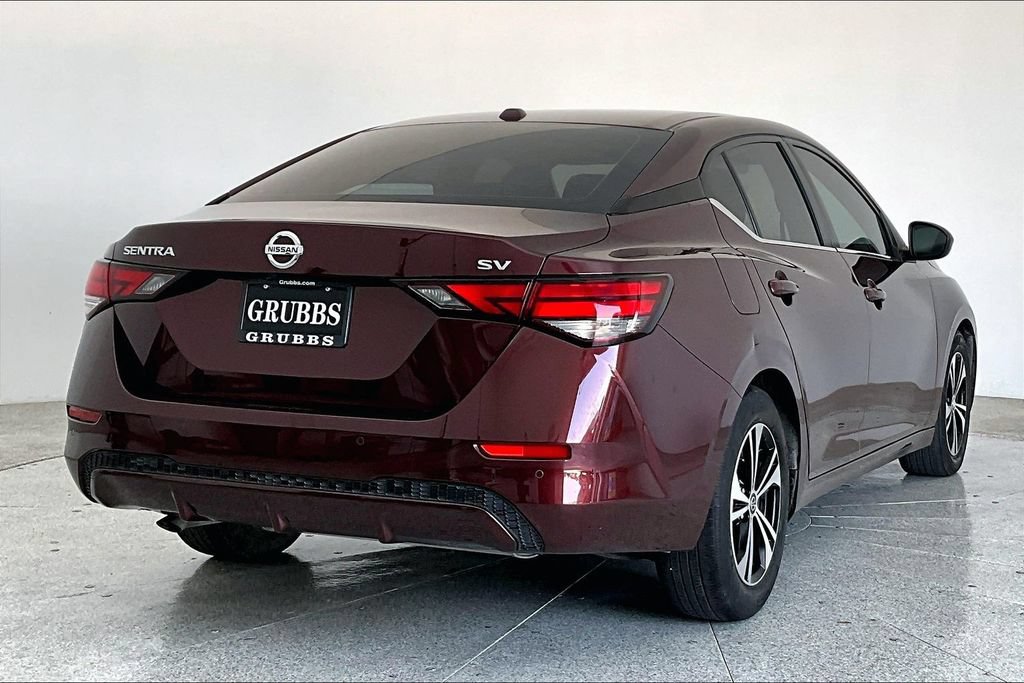 Used 2022 Nissan Sentra SV w/ Trunk Package FWD image 2