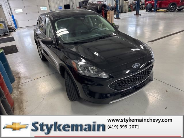 Used 2022 Ford Escape SE w/ Convenience Package image 24