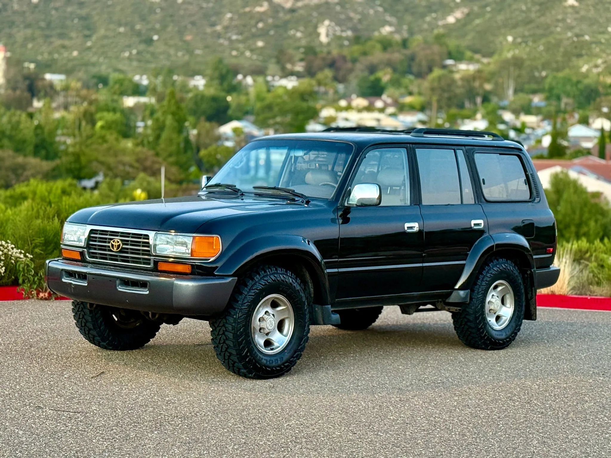 Used 1996 Toyota Land Cruiser AWD/4WD image 4