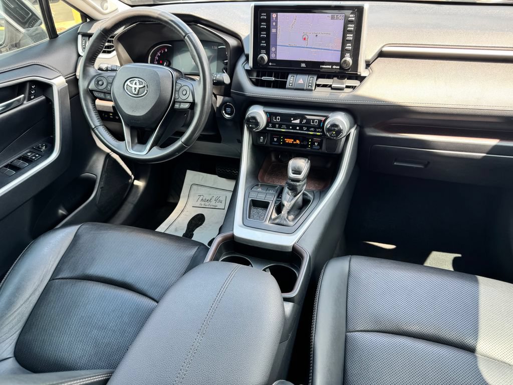 Used 2019 Toyota RAV4 Limited w/ Cold Weather Package FWD image 12
