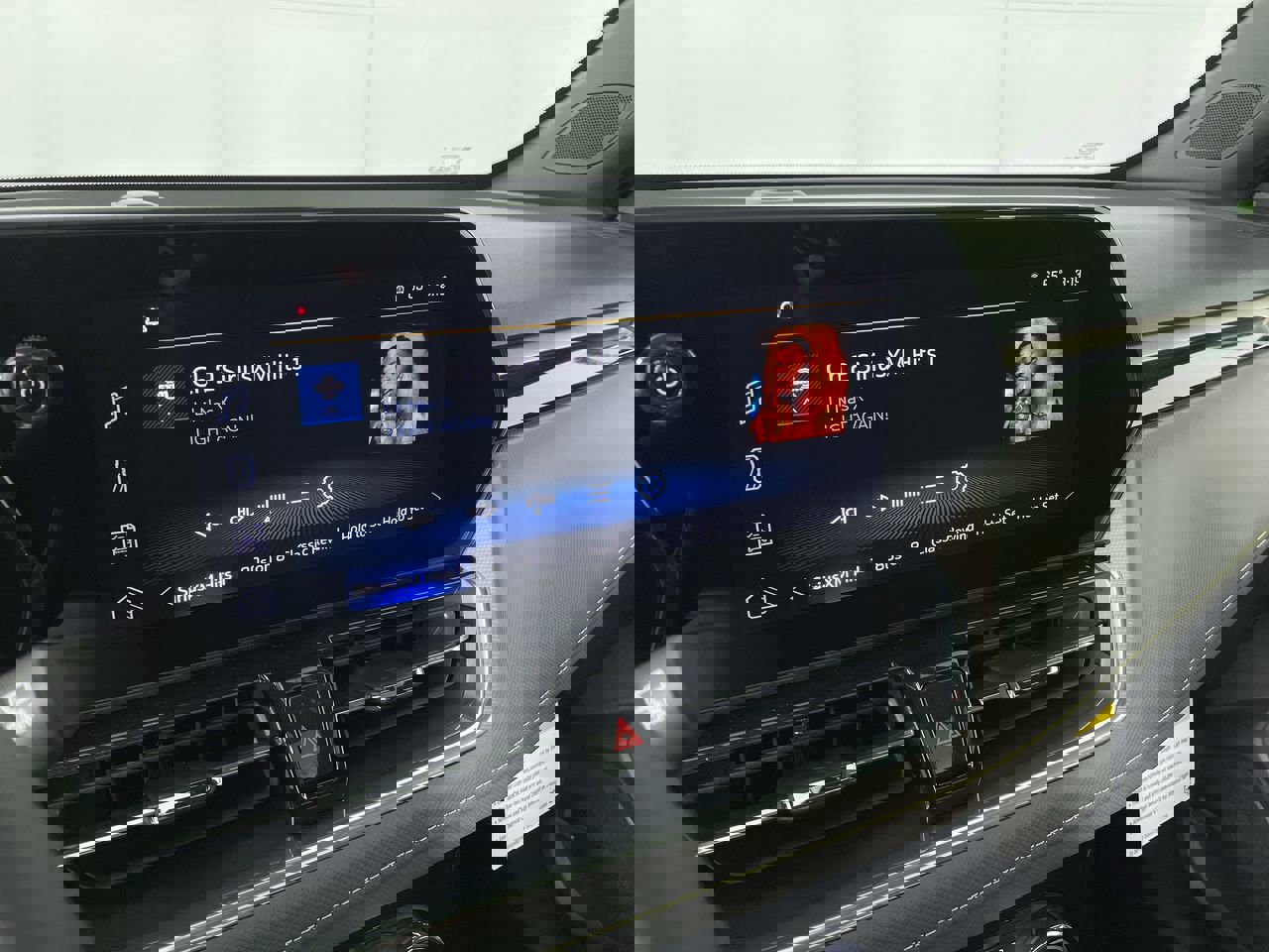 New 2025 Chevrolet TrailBlazer ACTIV w/ Convenience Package image 72