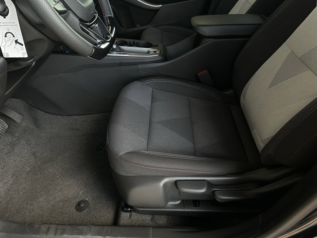 New 2025 Chevrolet Trax RS w/ Driver Confidence Package image 12