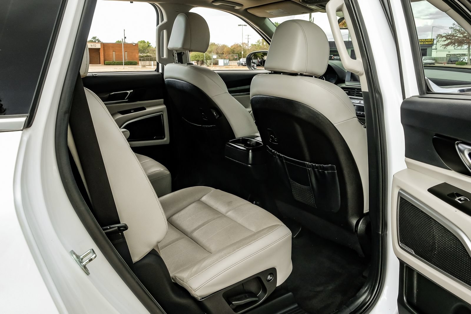Used 2022 Kia Telluride EX w/ EX Premium Package FWD image 38