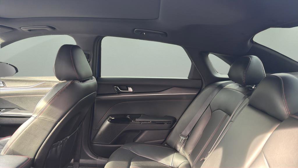 Used 2024 Kia K5 GT image 22