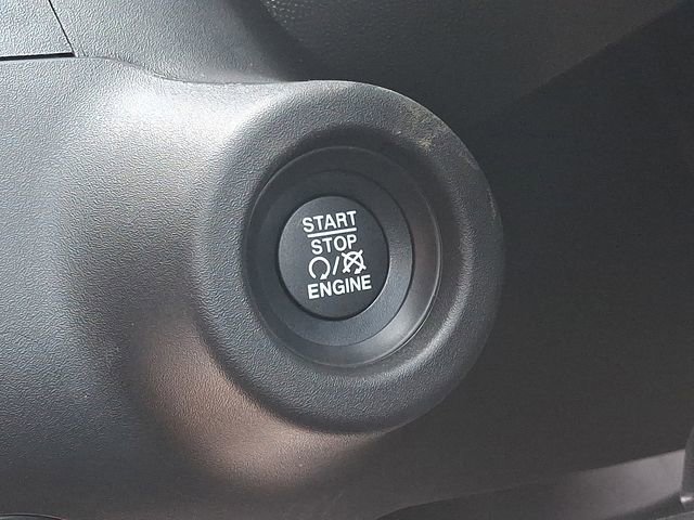 Used 2024 RAM ProMaster 2500 w/ Safety Group image 22