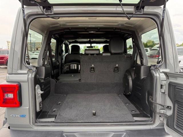 Used 2021 Jeep Wrangler Unlimited Sahara w/ Cold Weather Group image 43